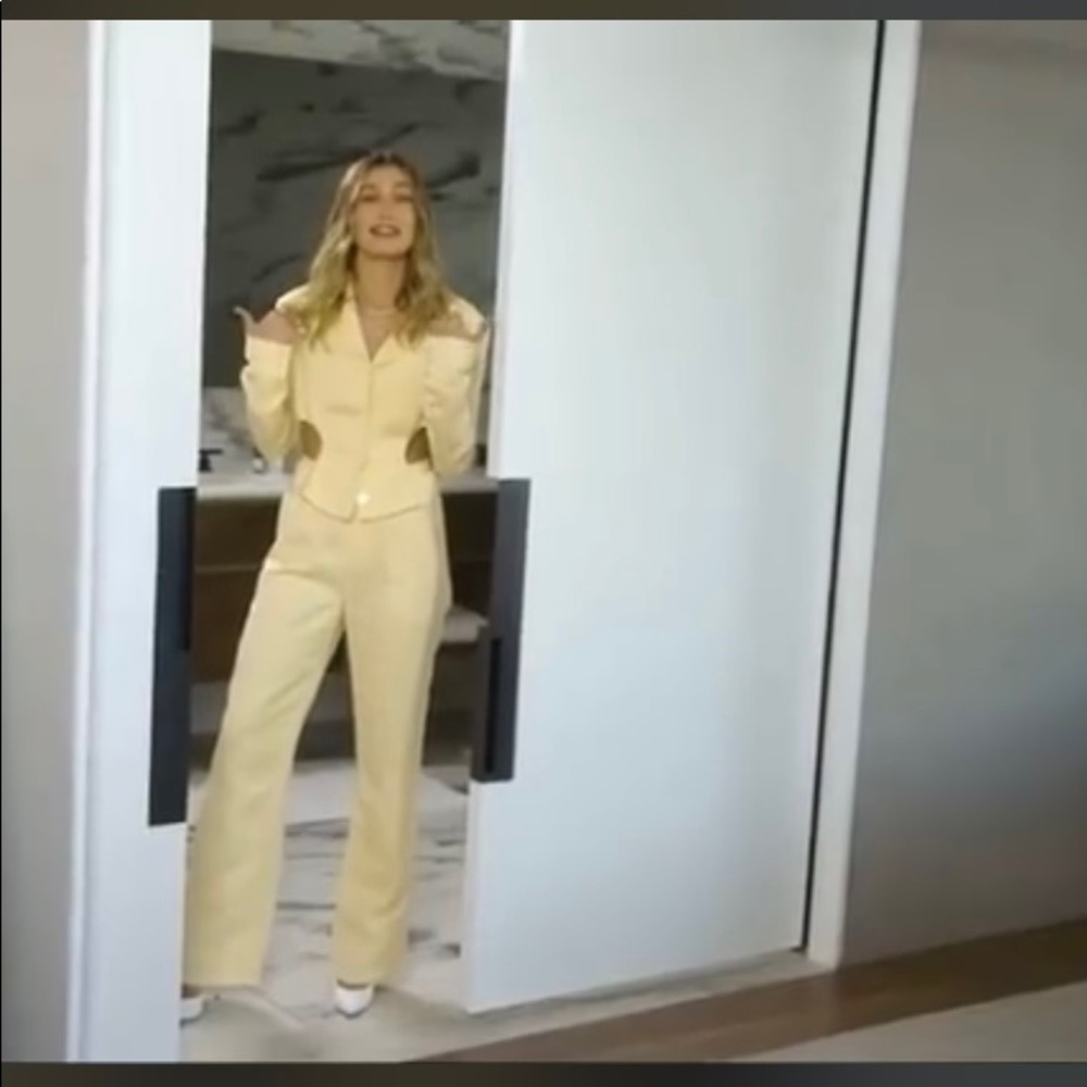 As Seen On Hailey Bieber Linen Trouser.